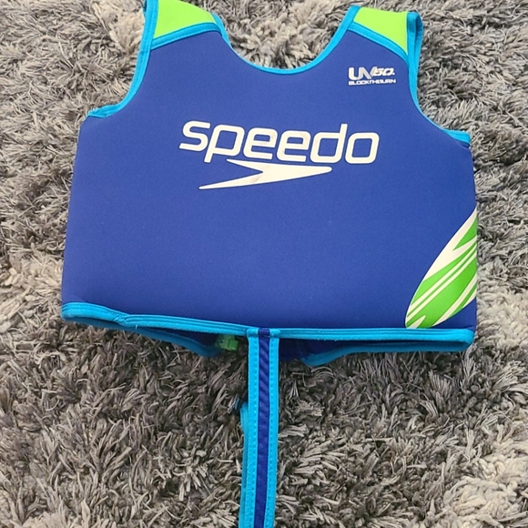 Speedo Life vest - Picture 3 of 7